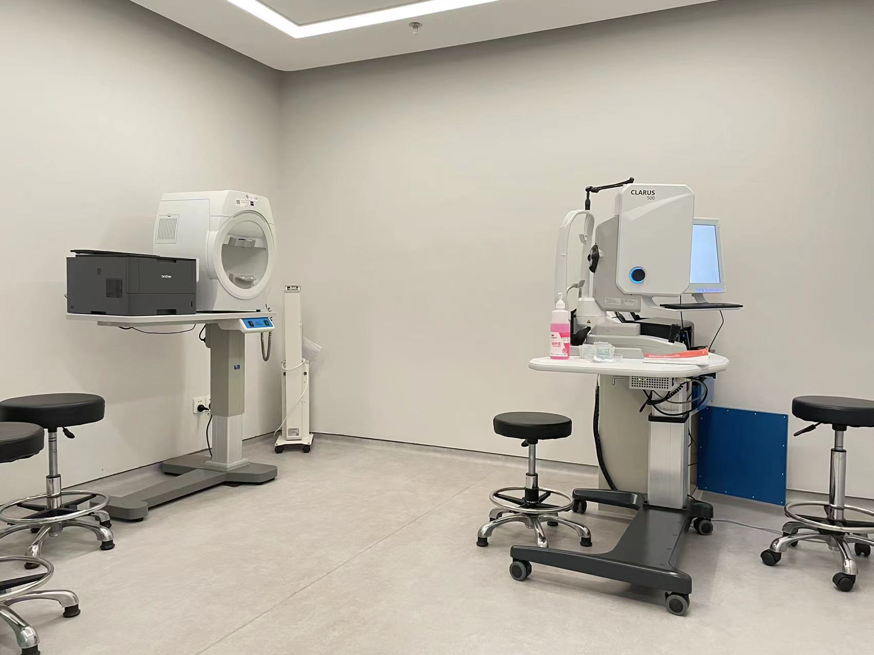 南京眼科醫(yī)院設(shè)備